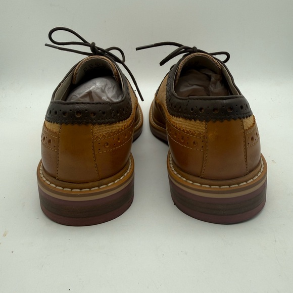 BRAND NEW Clarks Originals Darby Limit Spectator Wingtip Oxfords Size 9.5 M main image 4